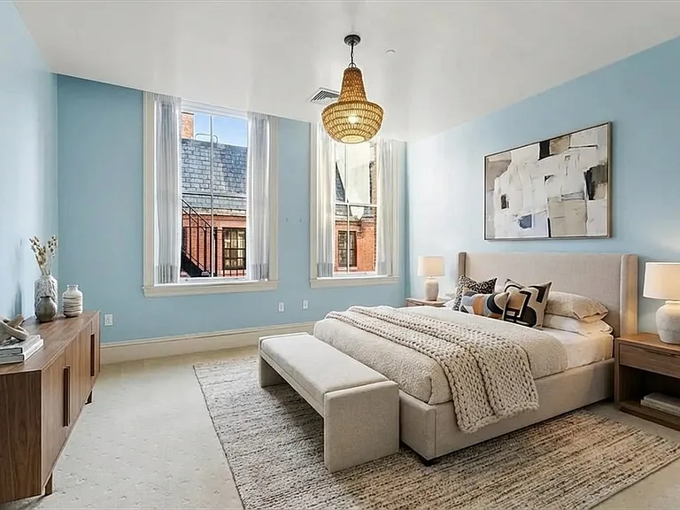 20 Beacon St #4 — Photo 16