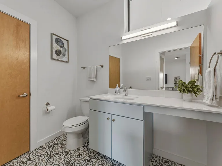 5809 Toscana Ave — Photo 25