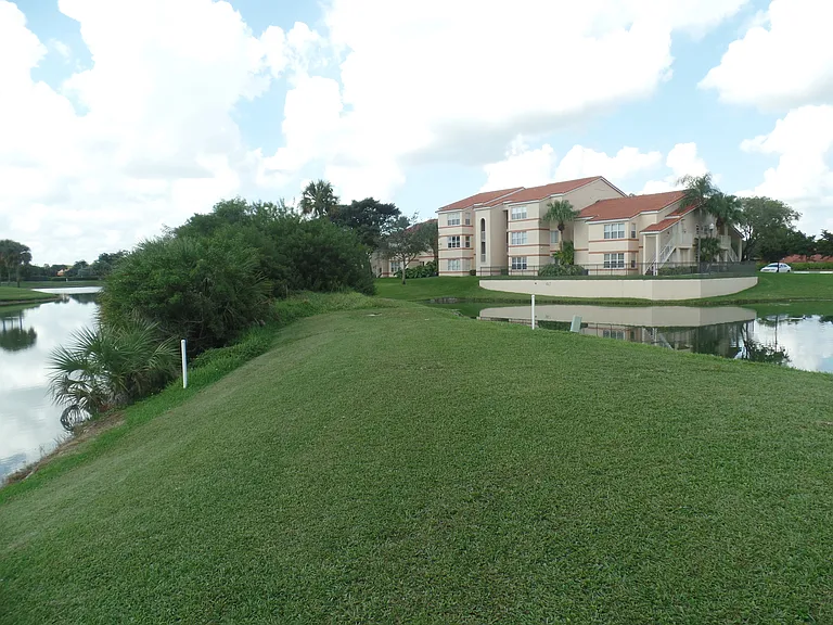 3370 Pinewalk Dr N #1222 — Photo 51