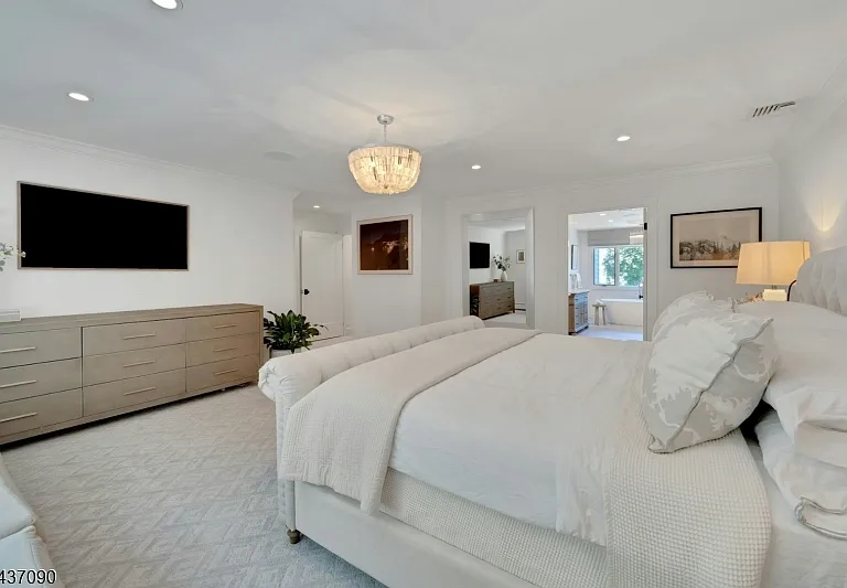 224 Barnstable Dr — Photo 25