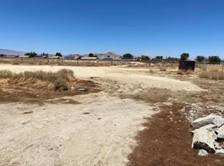 20th St W, Rosamond, CA 93560