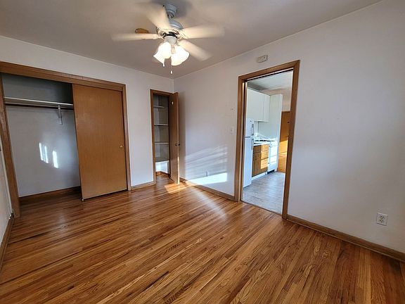 3rd image of 1707 Thomas Ave W #1715-4