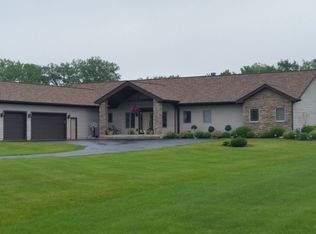 8708 Prairie Field Dr, Union, IL 60180