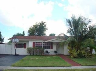 7510 Raleigh St, Hollywood, FL 33024