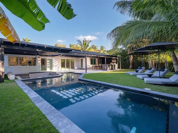 10618 NE 11th Ct, Miami Shores, FL 33138