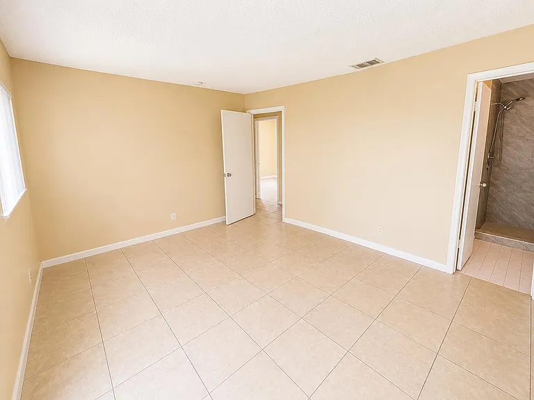 4125 Woodside Dr #1-4 — Photo 13