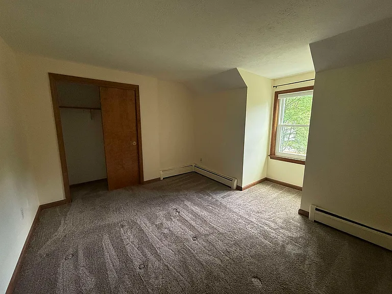 158 Tina Dr #B — Photo 32