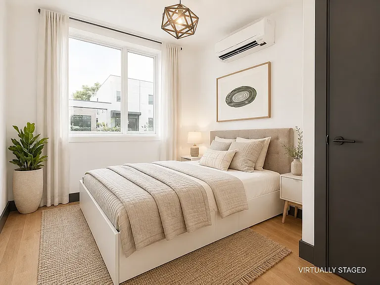 11 Devoe St #1A — Photo 4