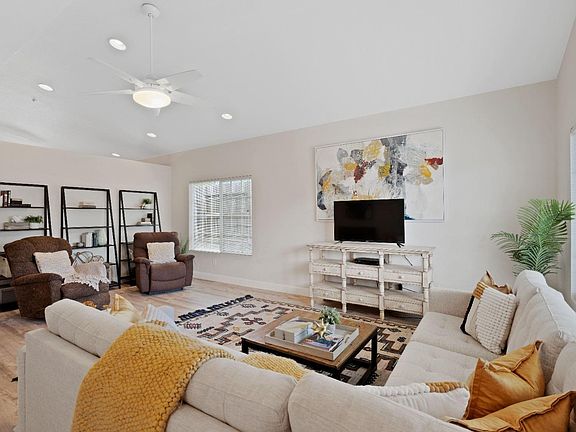4th image of 111 Philip Drive