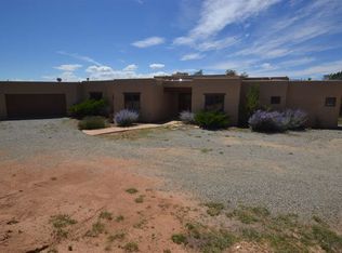 17 Tetilla Rd, Santa Fe, NM 87508