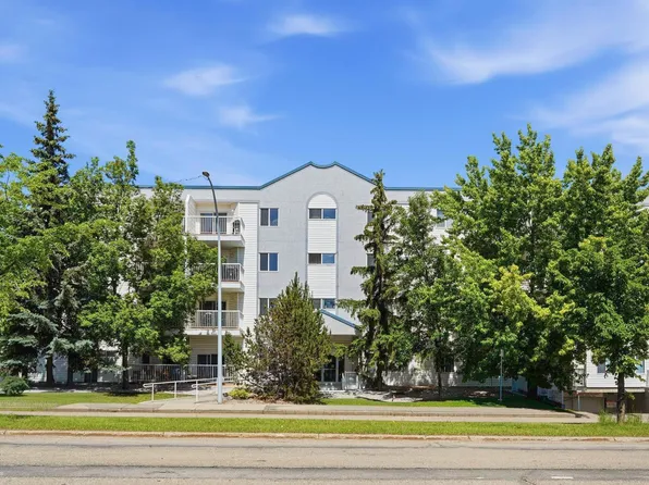 11446 40th Ave NW #105, Edmonton, AB T6J 0R5
