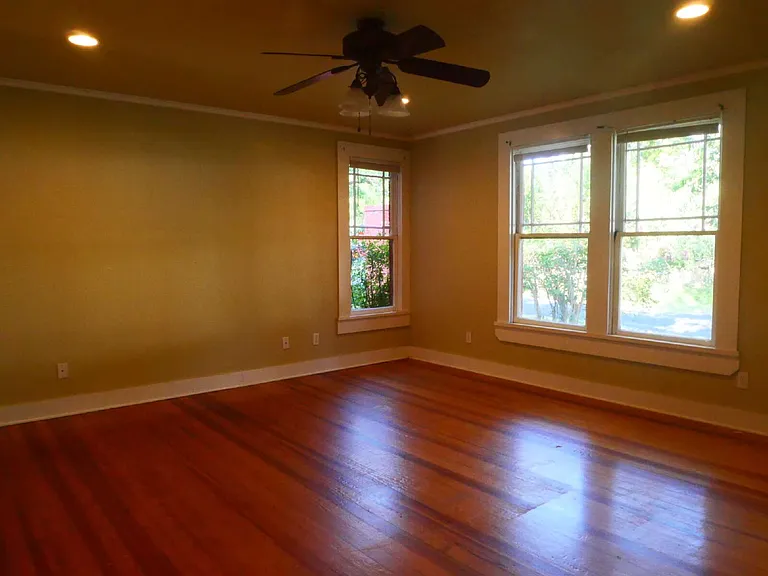 700 N Main St — Photo 15