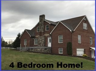 1827 Mountain View Rd, Glade Valley, NC 28627