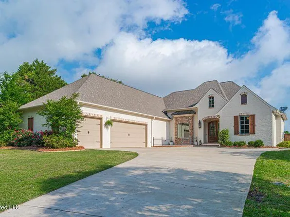 144 Caroline Club Cir, Madison, MS 39110