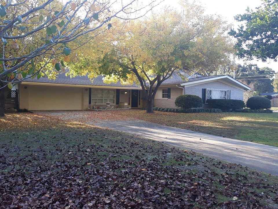 1st image of 2131 Driftwood Dr
