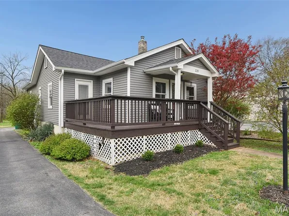 220 Chestnut Ave, Saint Louis, MO 63119