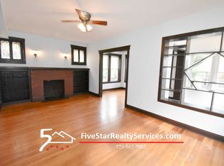 3241 W Wilson Ave #2, Chicago, IL 60625