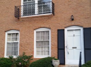 3005 D Overton Dr, Greensboro, NC 27408