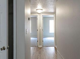 Standing Oak Dr 8508, Louisville, KY 40258