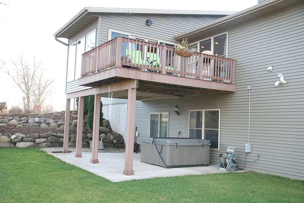 210 Jenna Ct photo 1