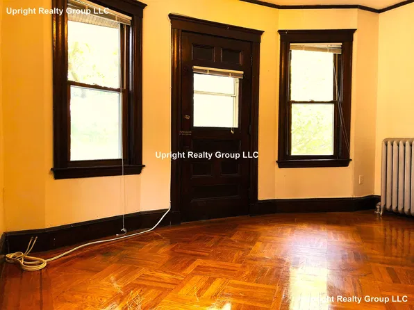(undisclosed Address), Brookline, MA 02445