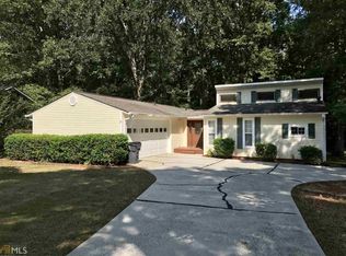 2207 Honeybee Creek Dr, Griffin, GA