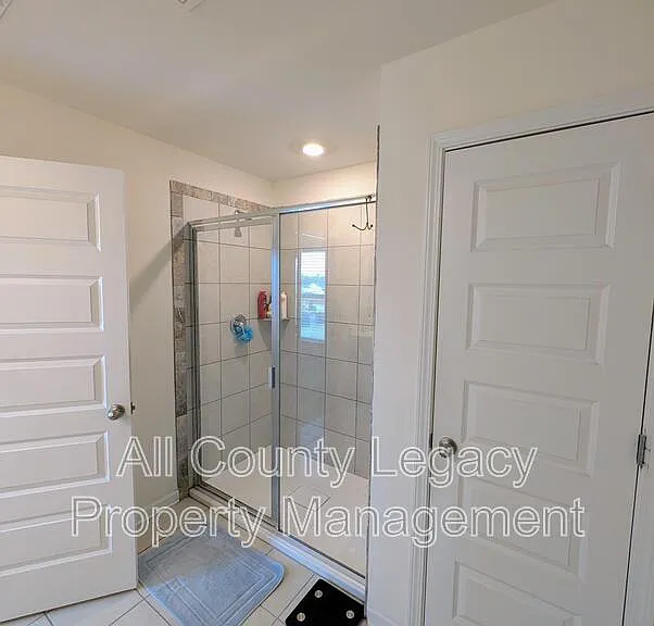 928 Blue Juniper Cir — Photo 6