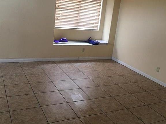 5th image of 1309 Pine Terrace Ct