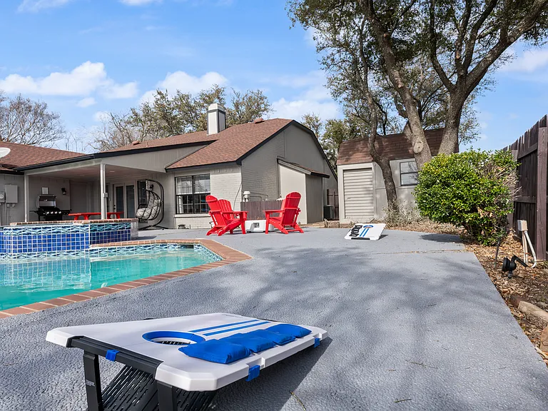 1040 Eagle Dr — Photo 26