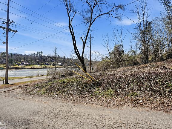 4th image of Netherland Inn Rd