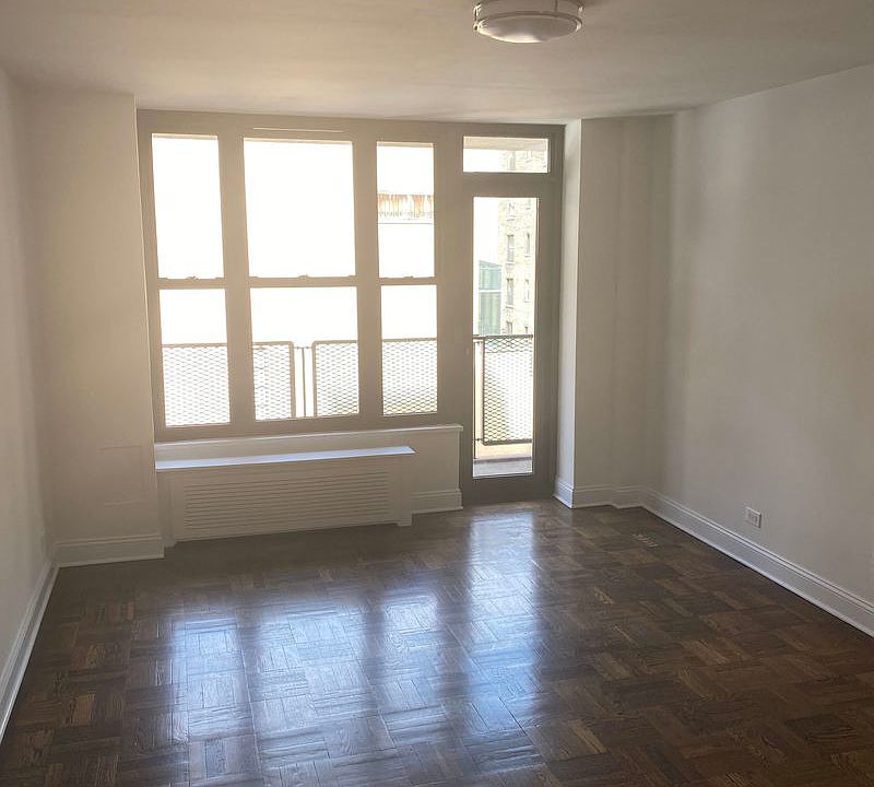 1st image of 166 E 35th St APT 9H