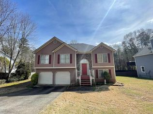 5825 Millers Pond Ln, Powder Springs, GA 30127