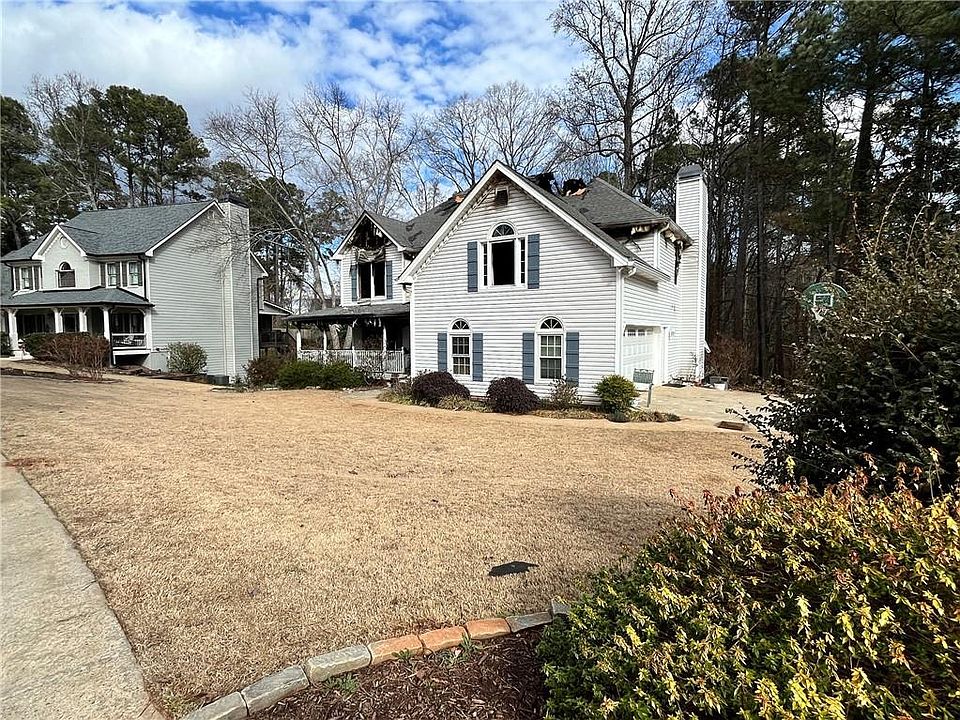 1st image of 6008 Fairlong Cir NW #180