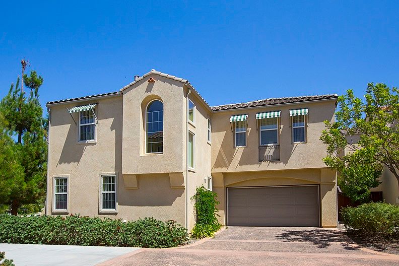 1st image of 908 Mira Lago Way