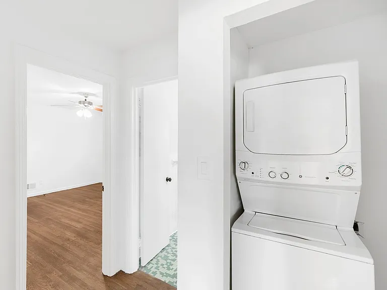 Cahaba Park Apartments — Photo 16