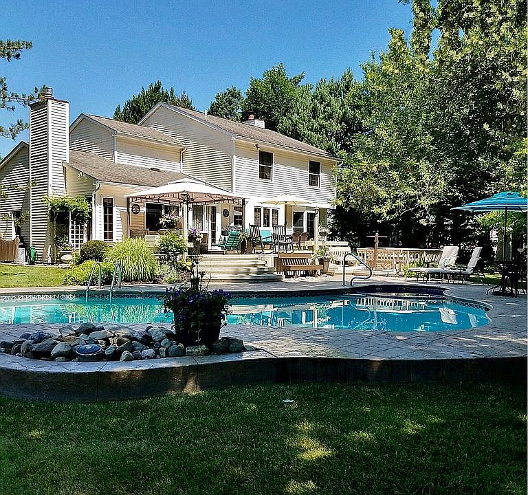 1st image of 11 Blackfriar Ct