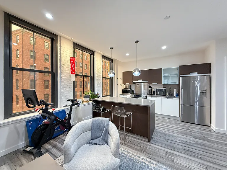 346 Congress St #313 — Photo 5