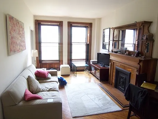 Rented by Citi Habitats | media 22