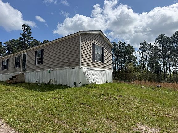 2nd image of 499 Gulf Camp Rd
