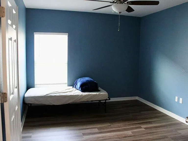 1408 Lanier Point Pl — Photo 15