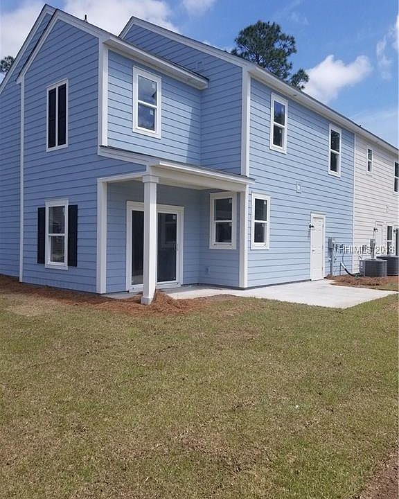 2nd image of 2 Buckhorn St