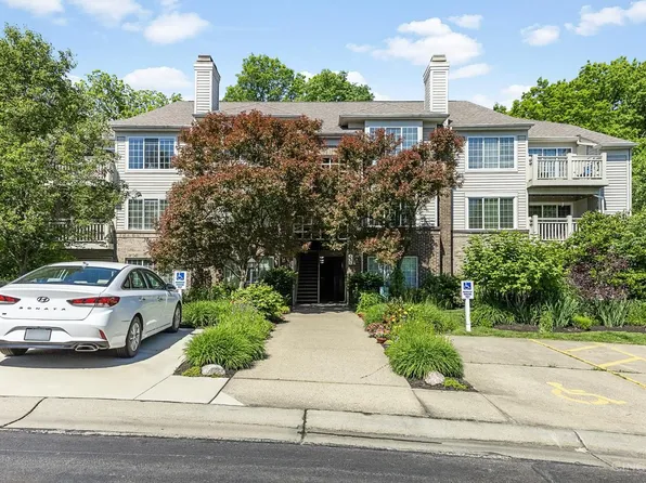 9821 Regatta Dr Unit 303, Cincinnati, OH 45252