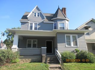 130 W Creighton, Fort Wayne, IN 46807