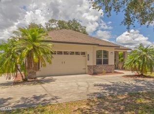 16841 Ridgewood Ave, Montverde, FL 34756