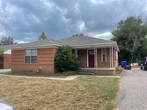 1122 Arkansas St Photo 1