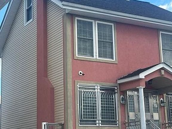 3rd image of 325-327 N 11th St
