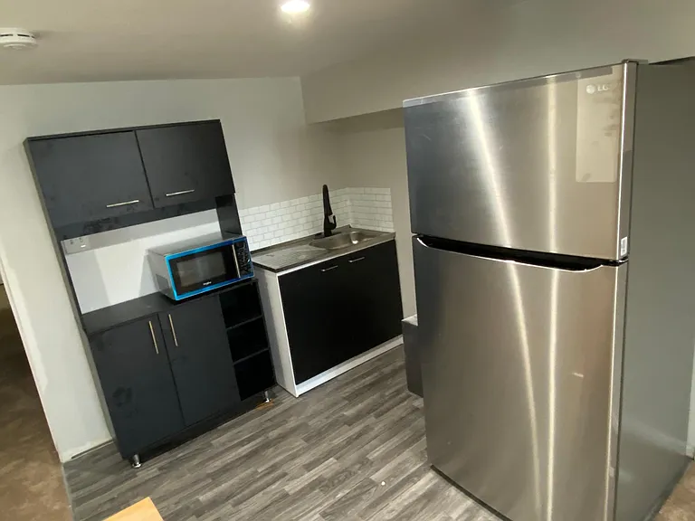 4342 W Augusta Blvd #G — Photo 4