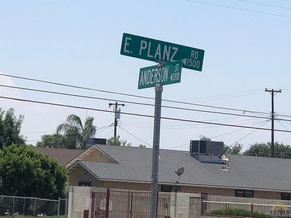 2nd image of 1501 E Planz Rd