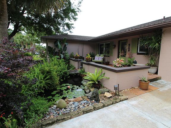 2nd image of 364 Travino Ave
