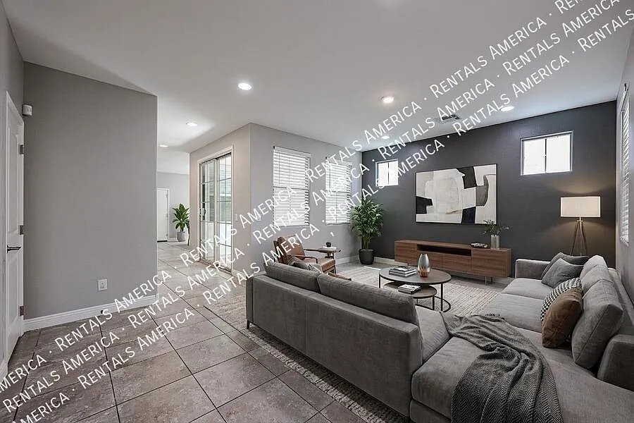 Building Photo - 263 N 69th Pl